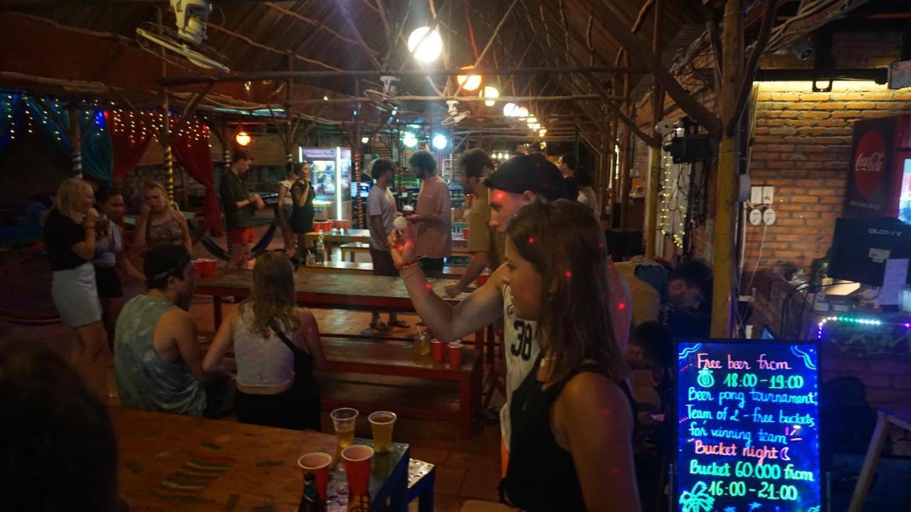 Ihome Backpacker Resort Mũi Né Ngoại thất bức ảnh